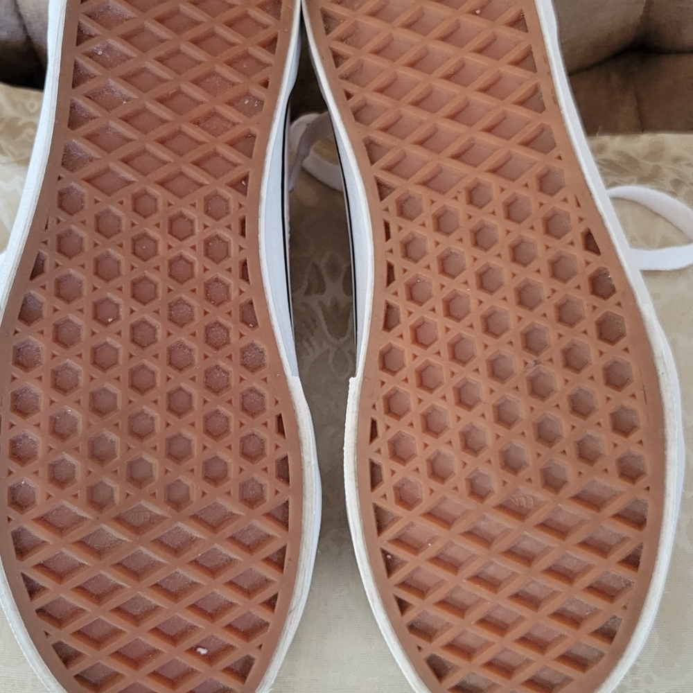 Vans - Picture 4 of 4